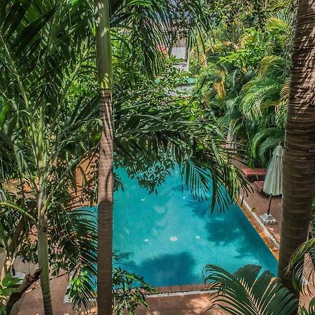 Marirath Boutique Hotel Siem Reap Exteriör bild
