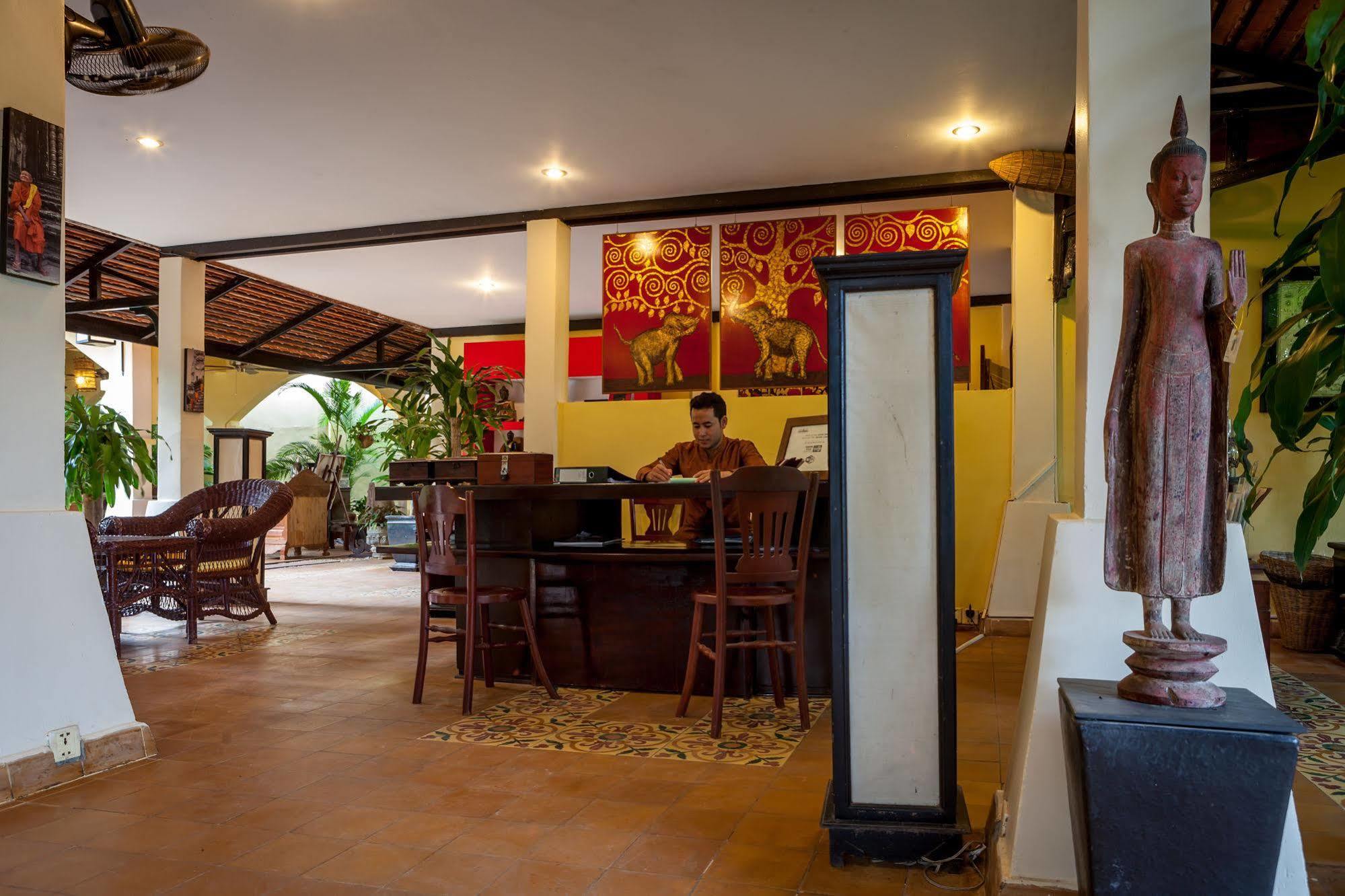 Marirath Boutique Hotel Siem Reap Exteriör bild